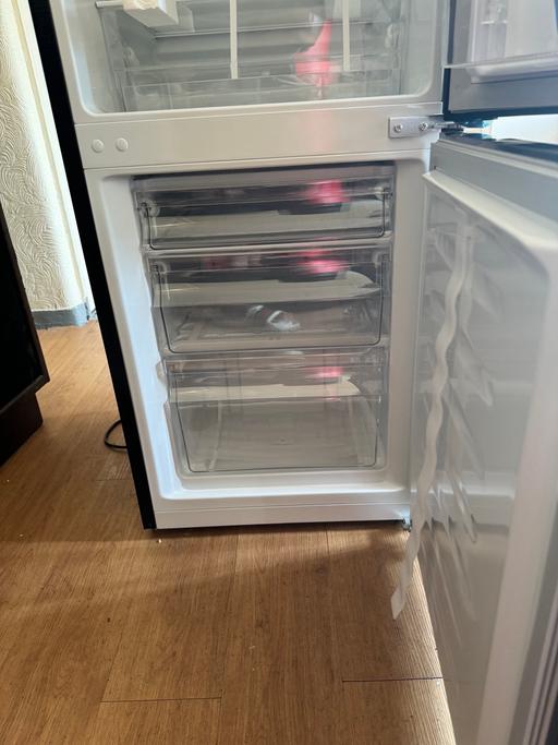 Buy & Sell South West London Balham - South West London - Photos for FRIDGE FREEZER FOR SALE £100- COLLECTION ONLY