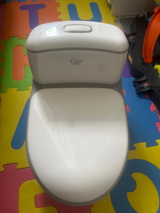 Buy & Sell Central London Cannon Street Station - Central London - Photos for Potty chair trainer (Kids toilet)