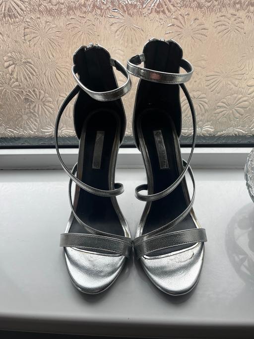 Buy & Sell Merseyside Liverpool - Photos for Miss selfridge silver stilettos in 5 (38)