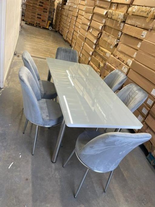Buy & Sell Brent East Lane Business Park - Brent - Photos for Brand new Dining table with 6 chairs