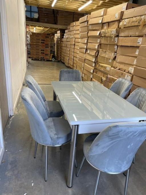 Buy & Sell Brent East Lane Business Park - Brent - Photos for Brand new Dining table with 6 chairs