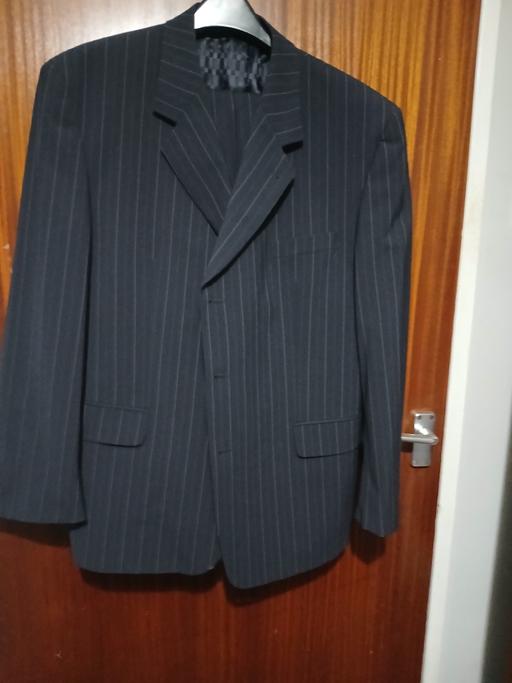 Buy & Sell West Midlands Sandwell - Photos for Dark Blue Skope Pinstripe Suit 48S (3)