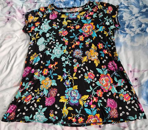 Buy & Sell Lancashire Preston - Photos for Floral Blouse Shirt Top (22)