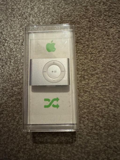 Buy & Sell South West London West Brompton - South West London - Photos for Apple iPod Shuffle A1204 1 GB Silver 2nd Gen