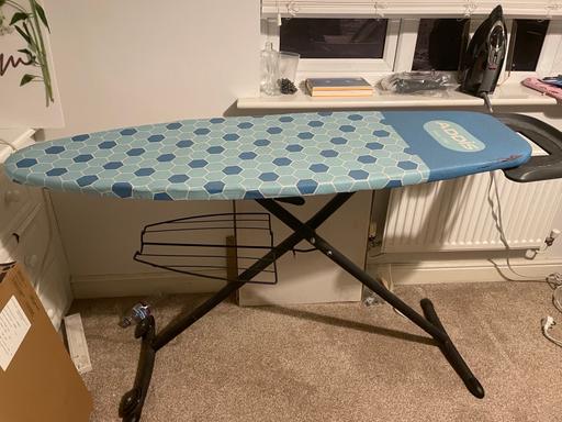 Buy & Sell Bedfordshire Bedford - Photos for Ironing board - Addis