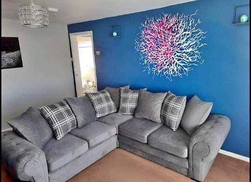 Buy & Sell Brent East Lane Business Park - Brent - Photos for Verona corner sofa available in stock