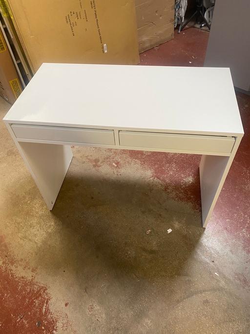 Buy & Sell Warwickshire Warwick - Photos for Pepper 2 Drawer Desk - White