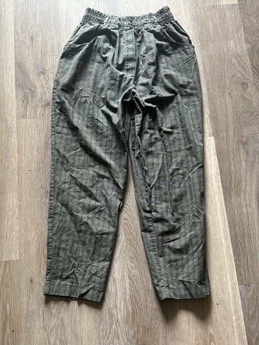 Buy & Sell North London Hackney - N16 - Photos for Khaki plaid trousers