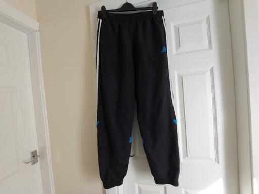 Buy & Sell Lancashire Pendle - Photos for Trousers”Adidas”Size: 40/42 (UK)