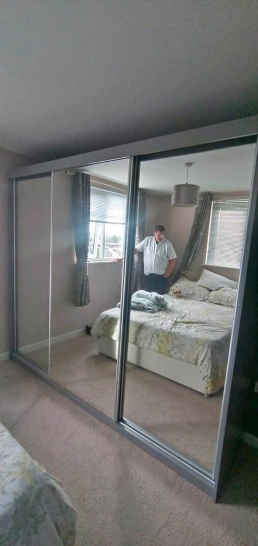 Buy & Sell Brent East Lane Business Park - Brent - Photos for Stylish Bedroom Full Mirror Wardrobe