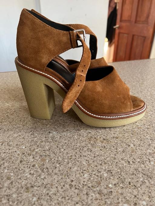 Buy & Sell Newry, Mourne and Down Newcastle - Newry, Mourne and Down - Photos for BNWOT Authentic Hermès Drew Heels 39 EU/6 UK