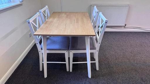 Buy & Sell South Yorkshire Rotherham - Photos for Balfour dining table and 4 chairs