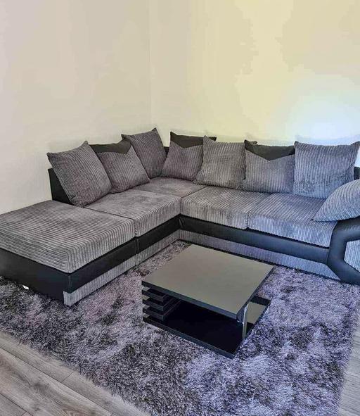 Buy & Sell Brent East Lane Business Park - Brent - Photos for Brand new Dino Corner sofa available
