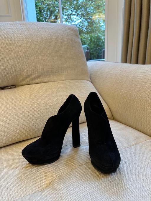 Buy & Sell South West London Earls Court - South West London - Photos for Bottega Veneta Black Suede Heels