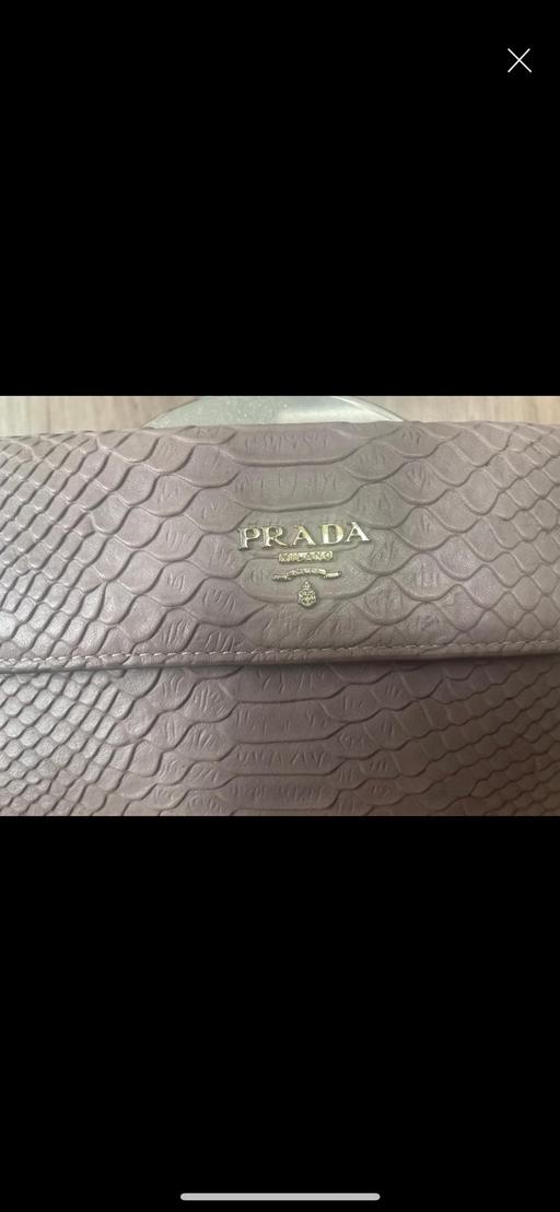 Buy & Sell South West London Clapham - South West London - Photos for Prada Purse 👛