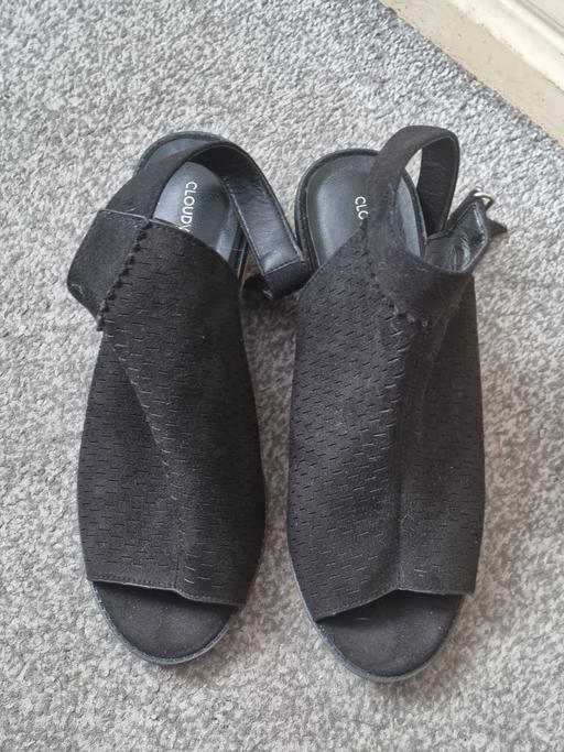 Buy & Sell South East London Croydon - Photos for Ladies sandals - Size 9EEE