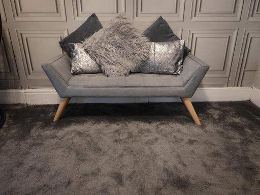 Buy & Sell West Midlands Birmingham - Photos for Grey 2 seater sitting bench