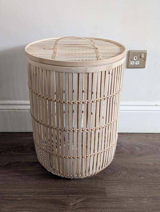 Buy & Sell Hertfordshire Watford - Photos for NEW - Round Natural Woven Laundry Basket