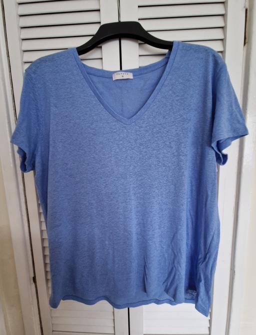 Buy & Sell West Midlands Walsall - Photos for Blue T-shirt