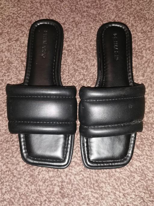 Buy & Sell Greater Manchester Manchester - Photos for Black Slip On Shoes (Size 5)