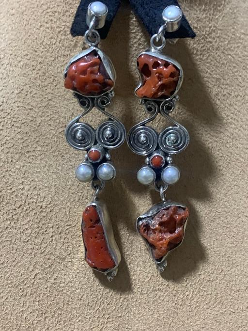 Buy & Sell Central London Marble Arch - Central London - Photos for Vintage coral & pearl silver earrings