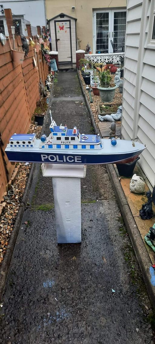 Buy & Sell Blaenau Gwent Georgetown - Blaenau Gwent - Photos for For sale Rc police boat. 35