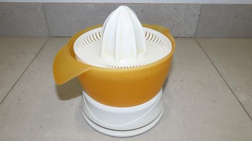 Buy & Sell East London Goodmayes - East London - Photos for Tesco Citrus Press CP05 25W Electric Juicer