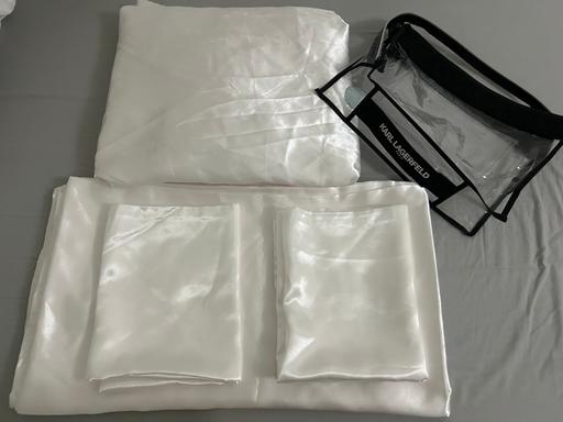 Buy & Sell West Midlands Dudley - Photos for Karl Lagerfeld 4 piece bed sheets set