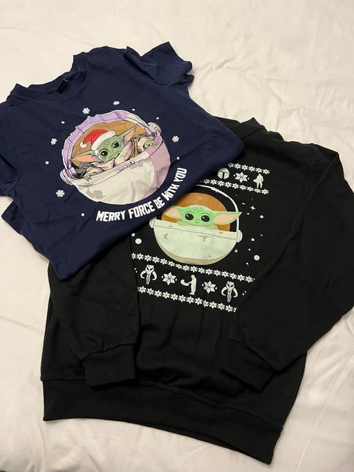 Buy & Sell Staffordshire South Staffordshire - Photos for Starwars yoda Xmas jumper & T-shirt age 12