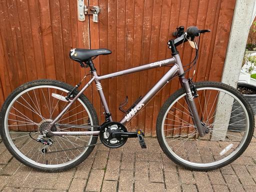 Buy & Sell Surrey Mole Valley - Photos for Bikes mountain bike