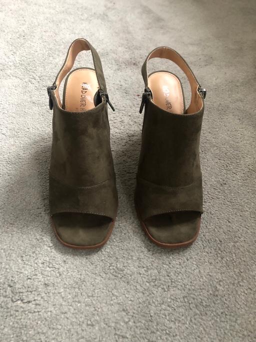 Buy & Sell Buckinghamshire Aylesbury - HP20 - Photos for Shoes