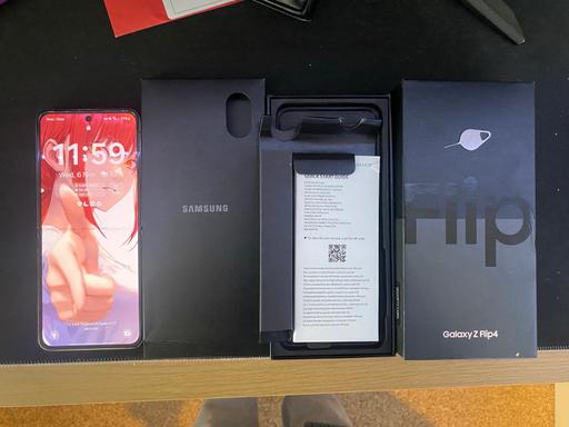 Buy & Sell East London Redbridge - Photos for Samsung Z Flip4 Unlocked 128gb (offers open)