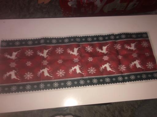 Buy & Sell West Midlands Wolverhampton - Photos for Xmas table runner