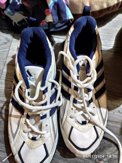 Buy & Sell West Midlands Sandwell - Photos for Man trainers