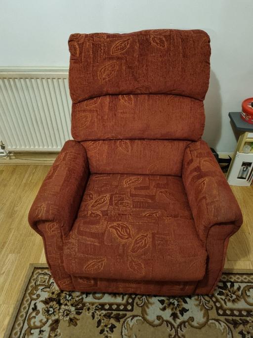 Buy & Sell West Midlands Birmingham - Photos for recliner arm chair