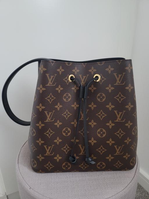 Buy & Sell West Midlands Coventry - Photos for Louis Vuitton Neonoe shoulder bag black