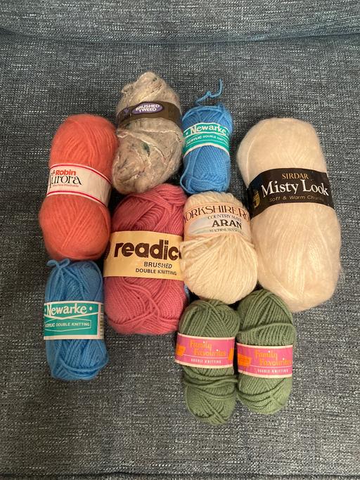 Classes West Midlands Dudley - Photos for Mixed yarn bundle