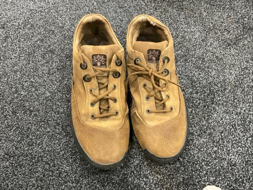 Buy & Sell Leicestershire Leicester - Photos for Used men’s trainers size 43 good condition