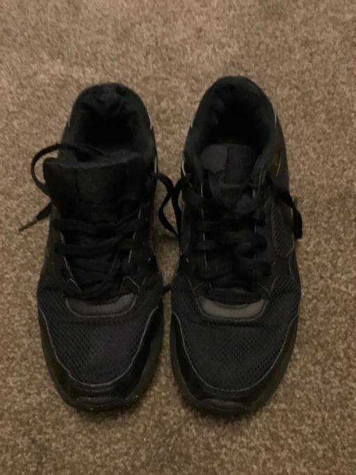 Buy & Sell West Midlands Coventry - Photos for Black soft trainers