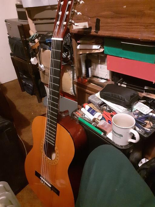 Buy & Sell North West London Queen`s Park - North West London - Photos for Hohner GUITAR