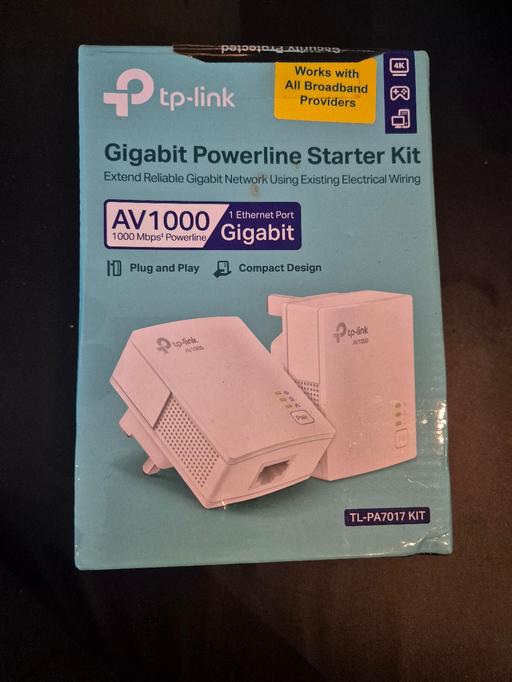 Buy & Sell Surrey Spelthorne - Photos for TP-Link 1000Mbps Powerline Starter Kit