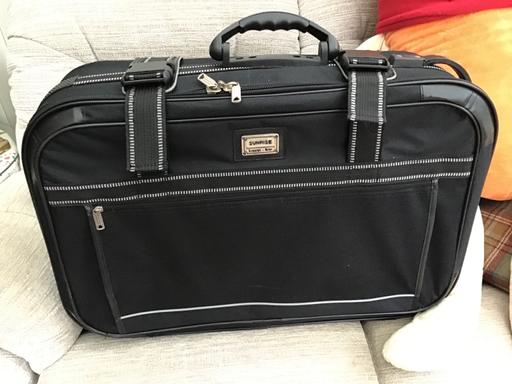 Buy & Sell West Midlands Wolverhampton - Photos for Good suitcase