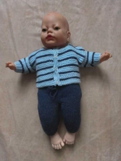 Buy & Sell Kent Folkestone and Hythe - Photos for 43 cm Soft Bodied doll in Knitted outfit