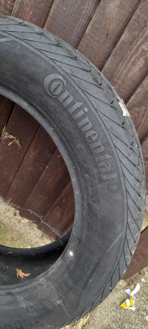 Vehicles North West London Harrow - Photos for 195/60 r16C Continental Van tyre like new 9mm