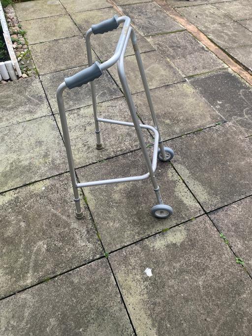 Buy & Sell West Midlands Birmingham - Photos for Walker mobility aid walking frame with wheels