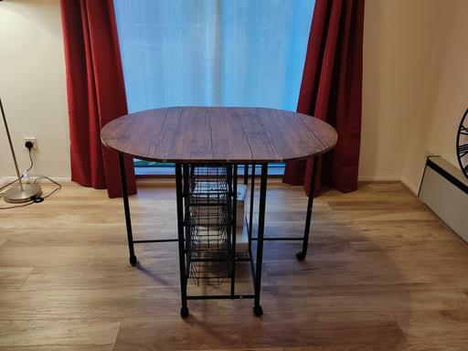 Buy & Sell South East London Eltham - South East London - Photos for Folding dining table in great conditions