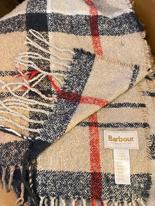 Buy & Sell Ealing - Photos for Barbour scarf