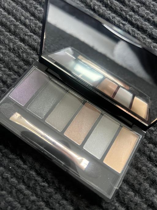 Buy & Sell West Midlands Birmingham - Photos for Fcuk eyeshadow palette