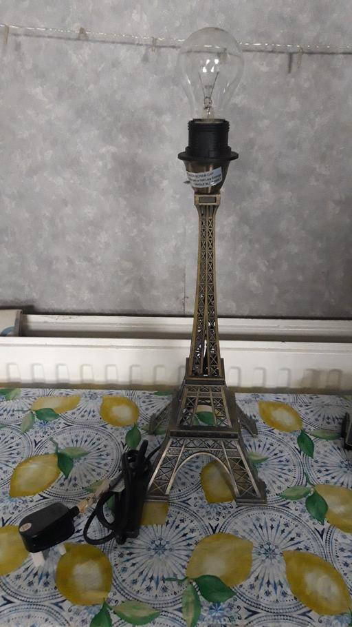 Buy & Sell West Yorkshire Kirklees - Photos for Eiffel Tower Lamp