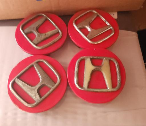 Vehicles Lancashire Burnley - Photos for 4x Honda Red Wheel Hub Centre Caps OEM